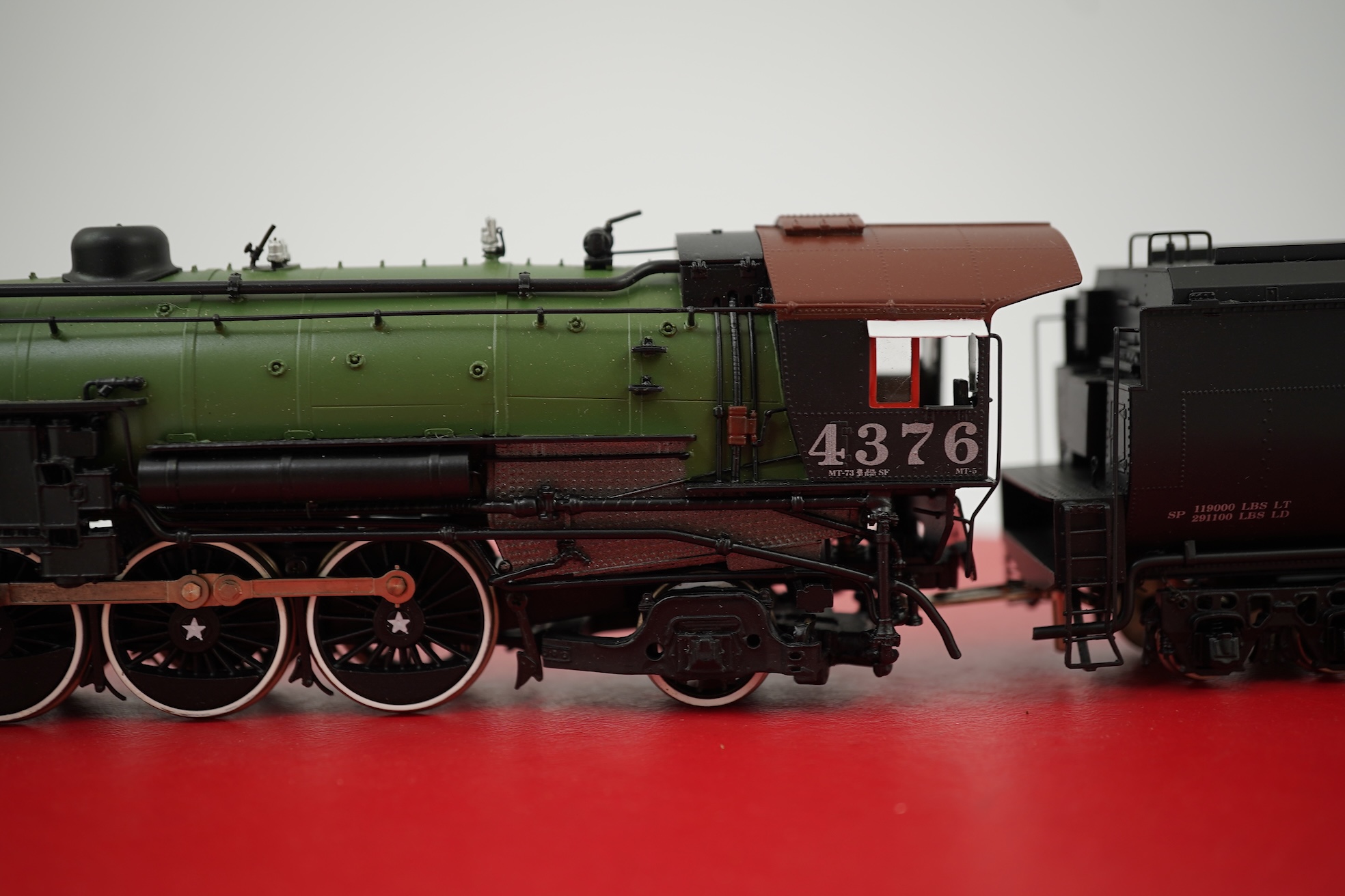 A boxed HO gauge Key Imports model of Southern Pacific Lines MT-5, 4376, 4-8-2 tender locomotive, powered for two rail operation.